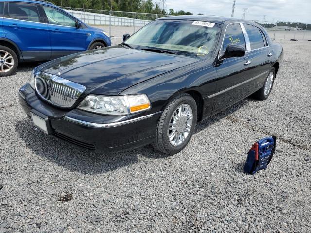 2006 Lincoln Town Car 