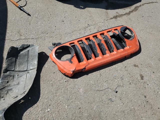 1C4HJXDG7JW211551 Jeep Wrangler Unlimited Sport