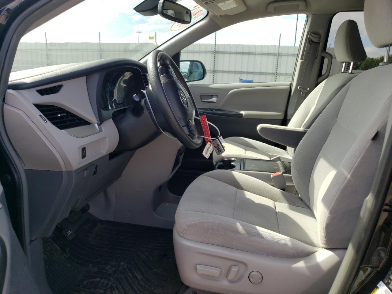 5TDKZ3DC9KS014998 TOYOTA All Models 2019