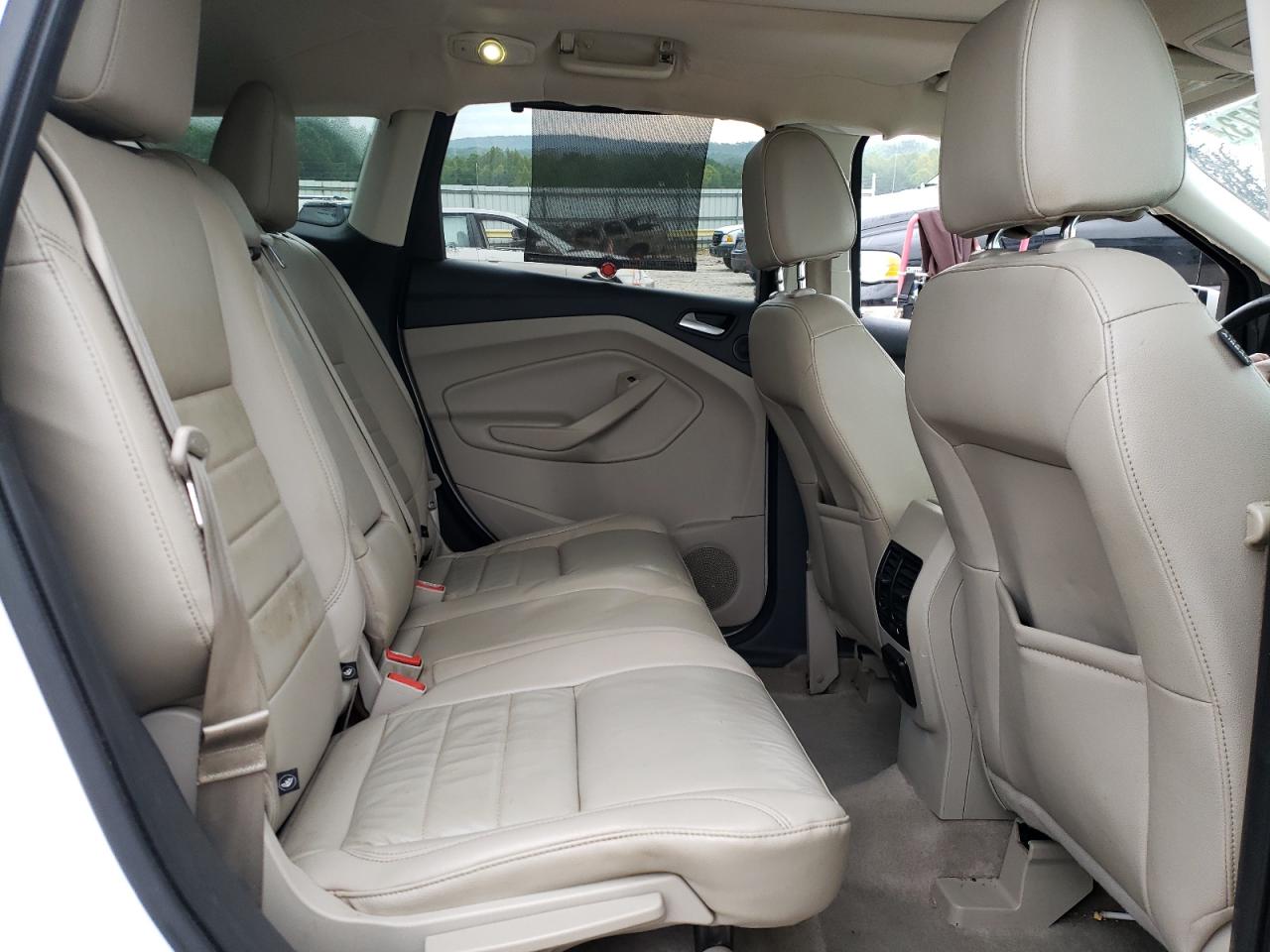 1FMCU9J95GUB31961 FORD ESCAPE 2016