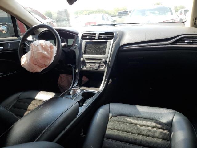 3FA6P0T96JR130095 Ford FUSION SE