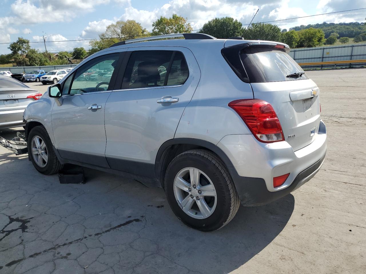 3GNCJLSB7KL277302 CHEVROLET TRAX 2019