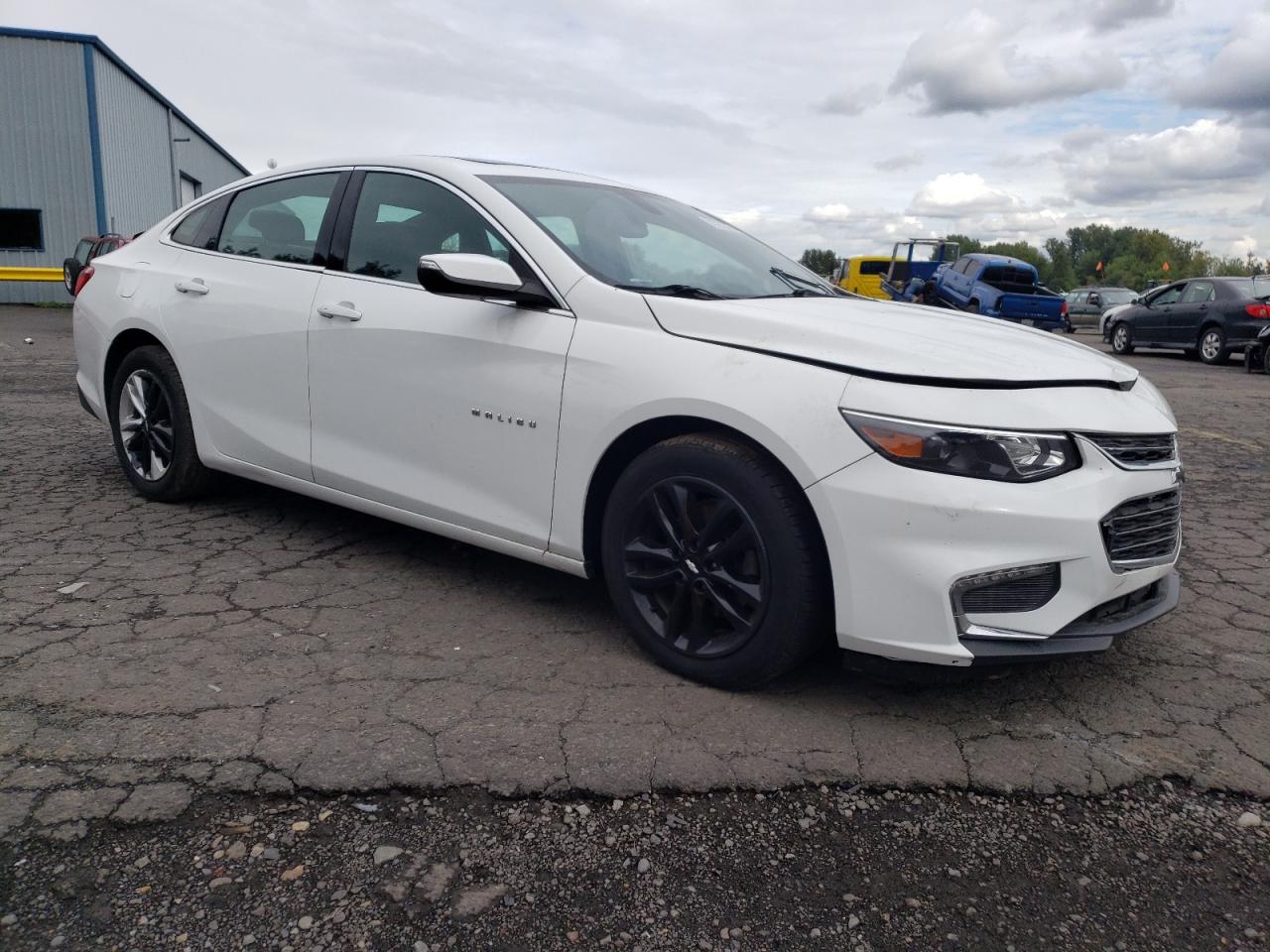 1G1ZD5ST5JF130976 2018 Chevrolet Malibu Lt