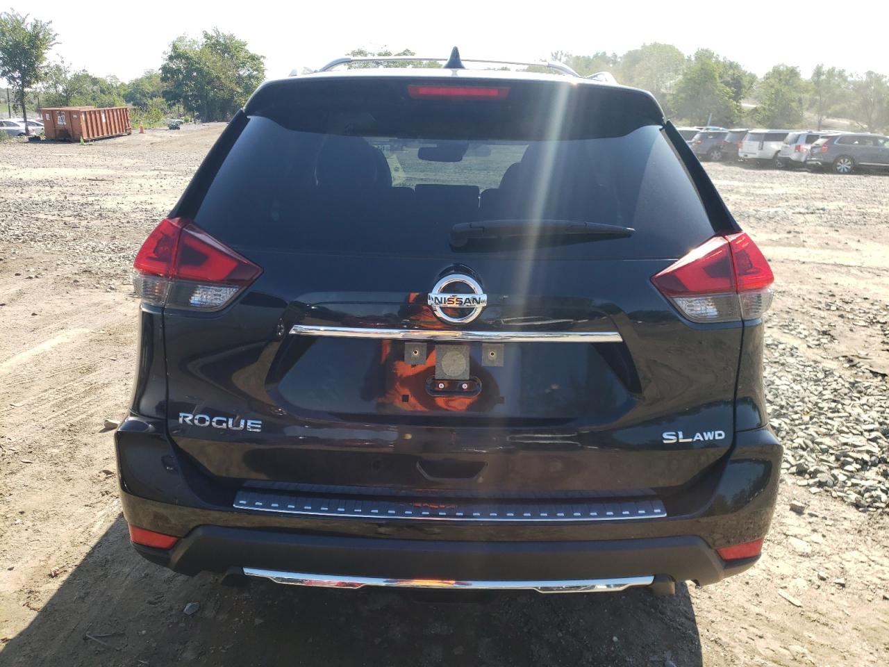 JN8AT2MV5JW328823 NISSAN ROGUE 2018