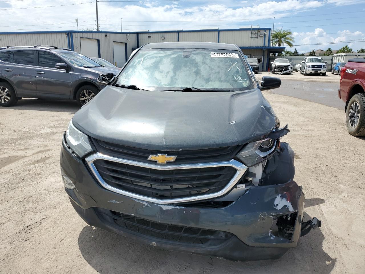 2GNAXKEVXK6149145 CHEVROLET EQUINOX 2019