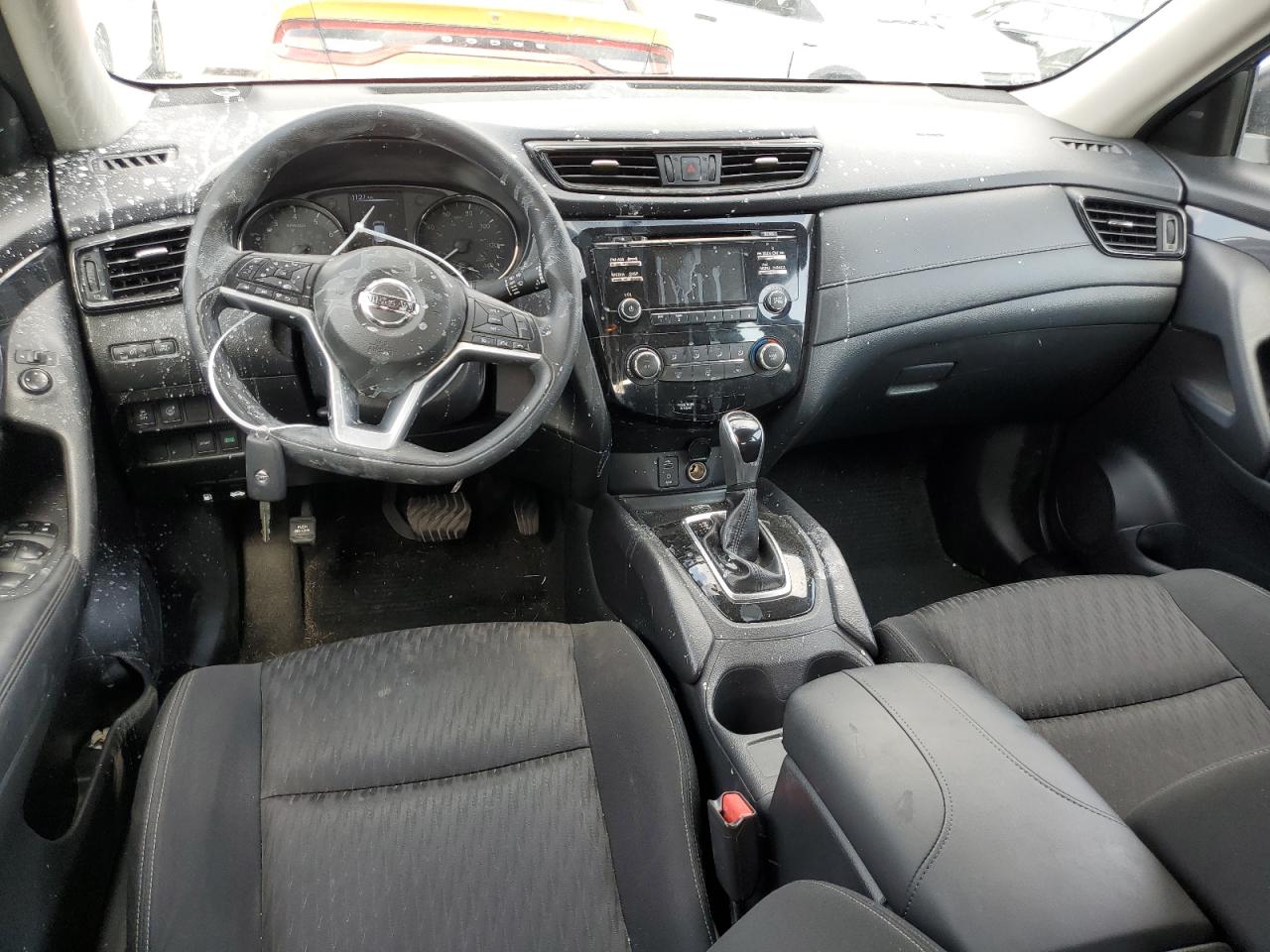 KNMAT2MT1HP609547 NISSAN ROGUE 2017