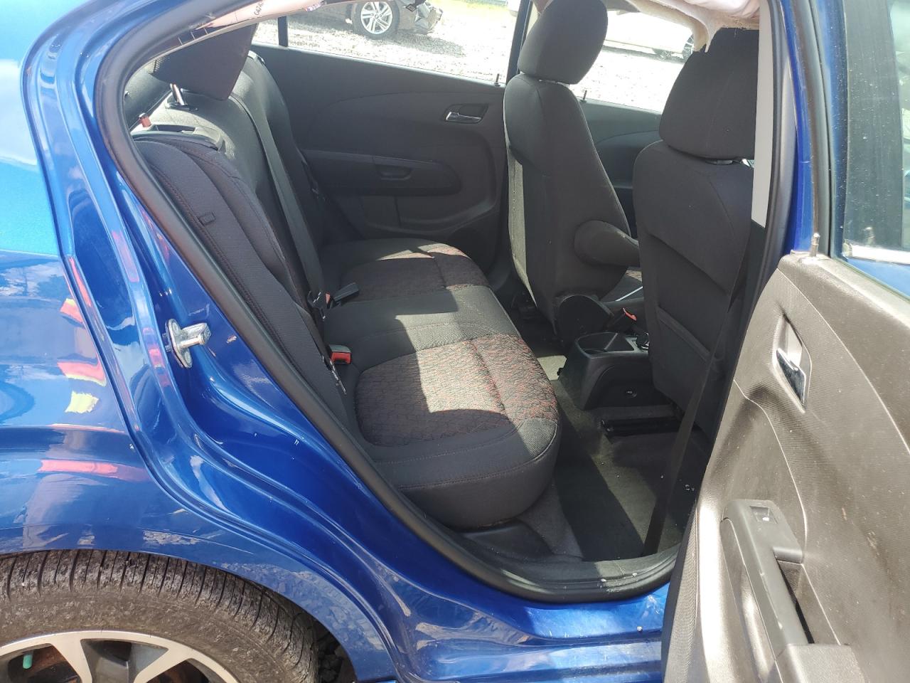 1G1JD5SG1J4100580 CHEVROLET SONIC 2018