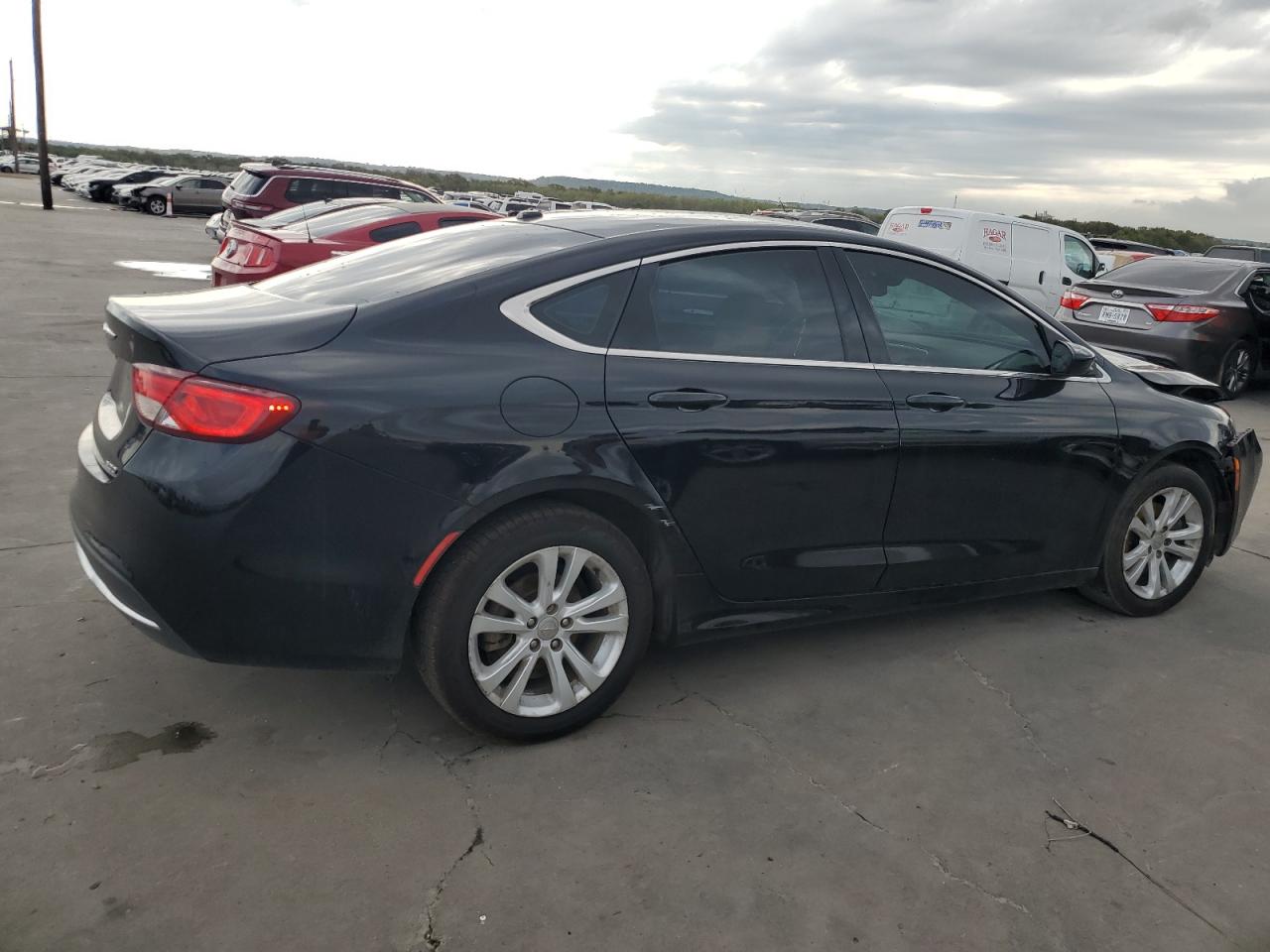 1C3CCCAB9GN137039 CHRYSLER 200 2016