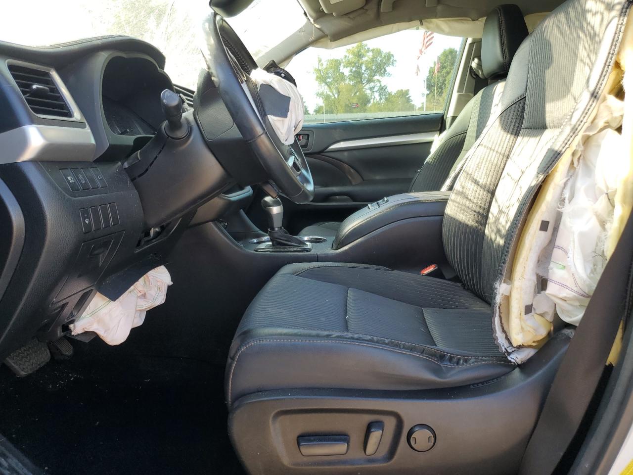 5TDZZRFH9HS199380 TOYOTA HIGHLANDER 2017