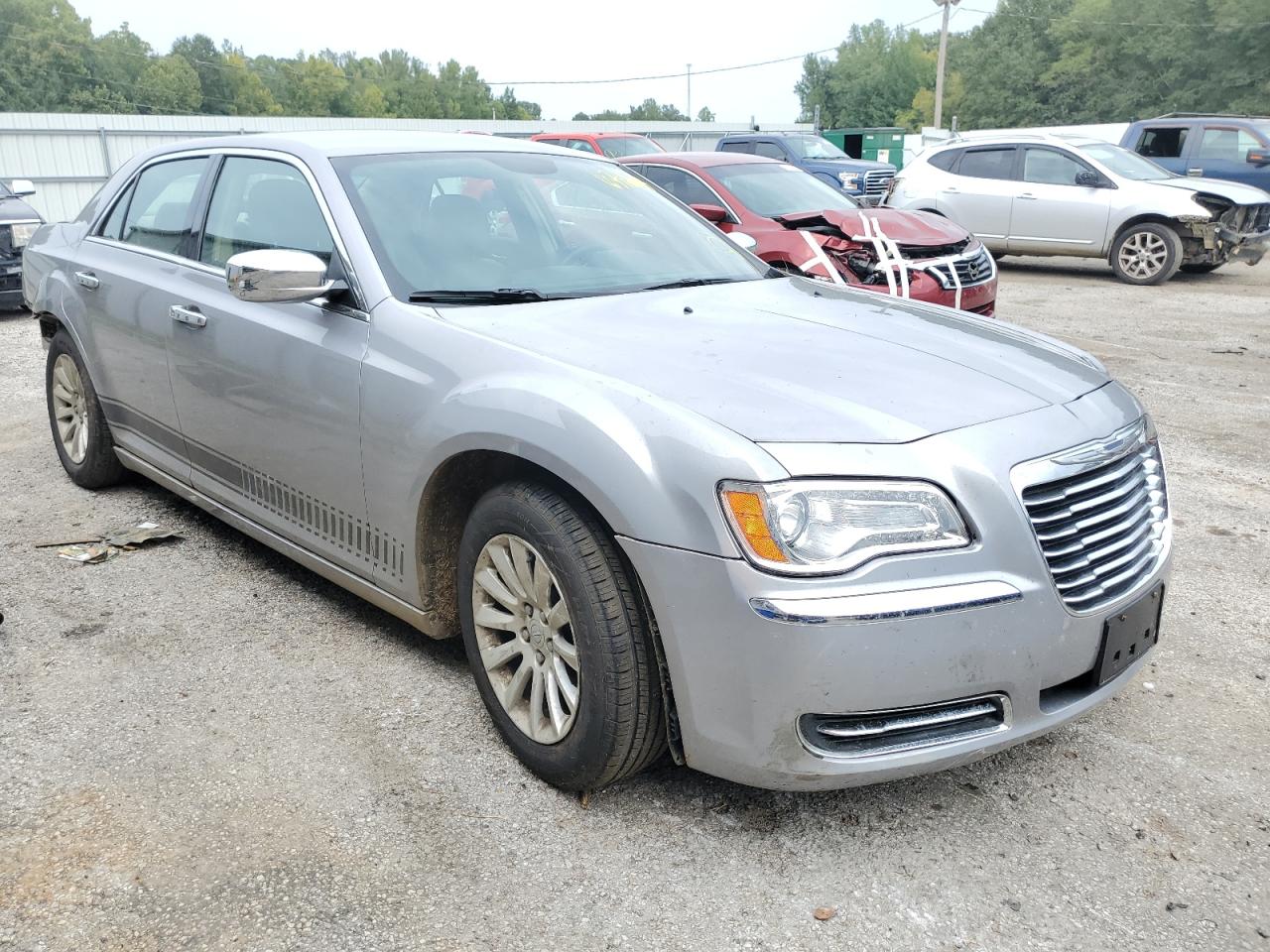 Lot #2344464304 2014 CHRYSLER 300