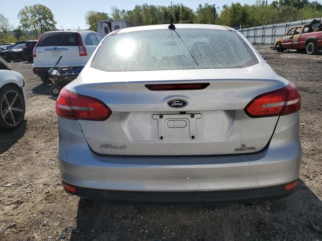 1FADP3F20GL402364 Ford FOCUS SE