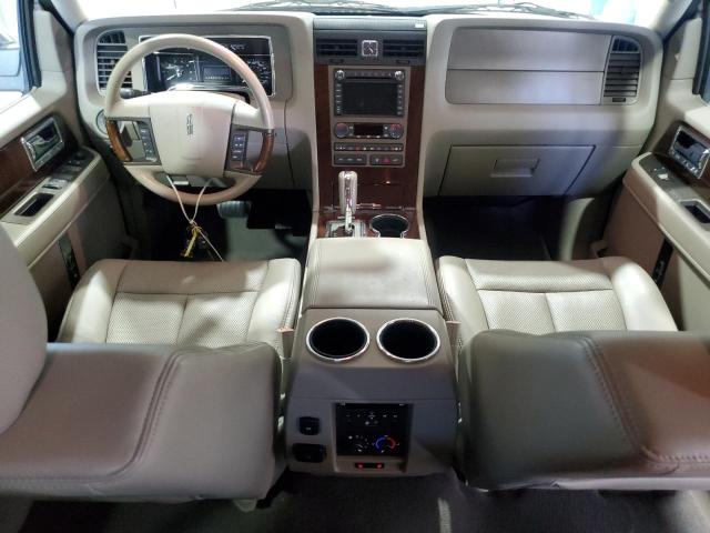 5LMJJ2H59EEL04492 Lincoln Navigator