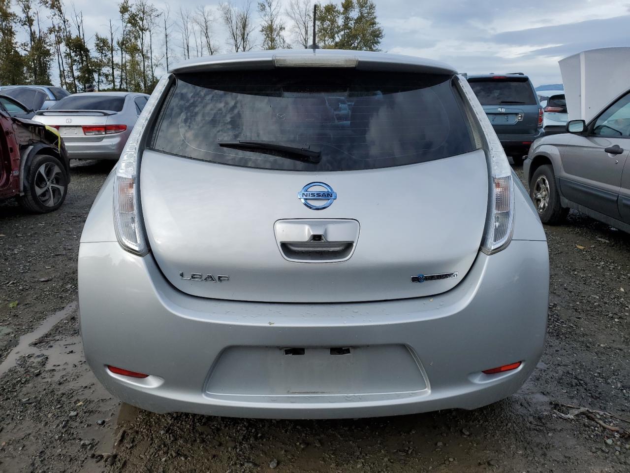1N4BZ0CP7GC304660 NISSAN LEAF 2016