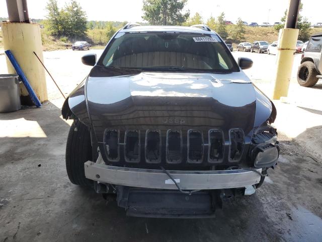 1C4PJLABXHW561683 Jeep Cherokee Sport