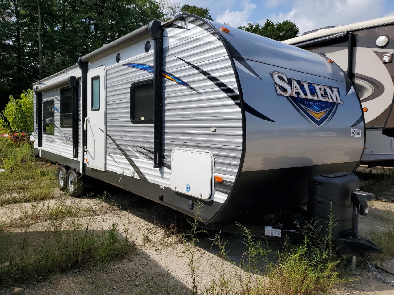 4X4TSMC29J8064014 SALM TRAILER 2018