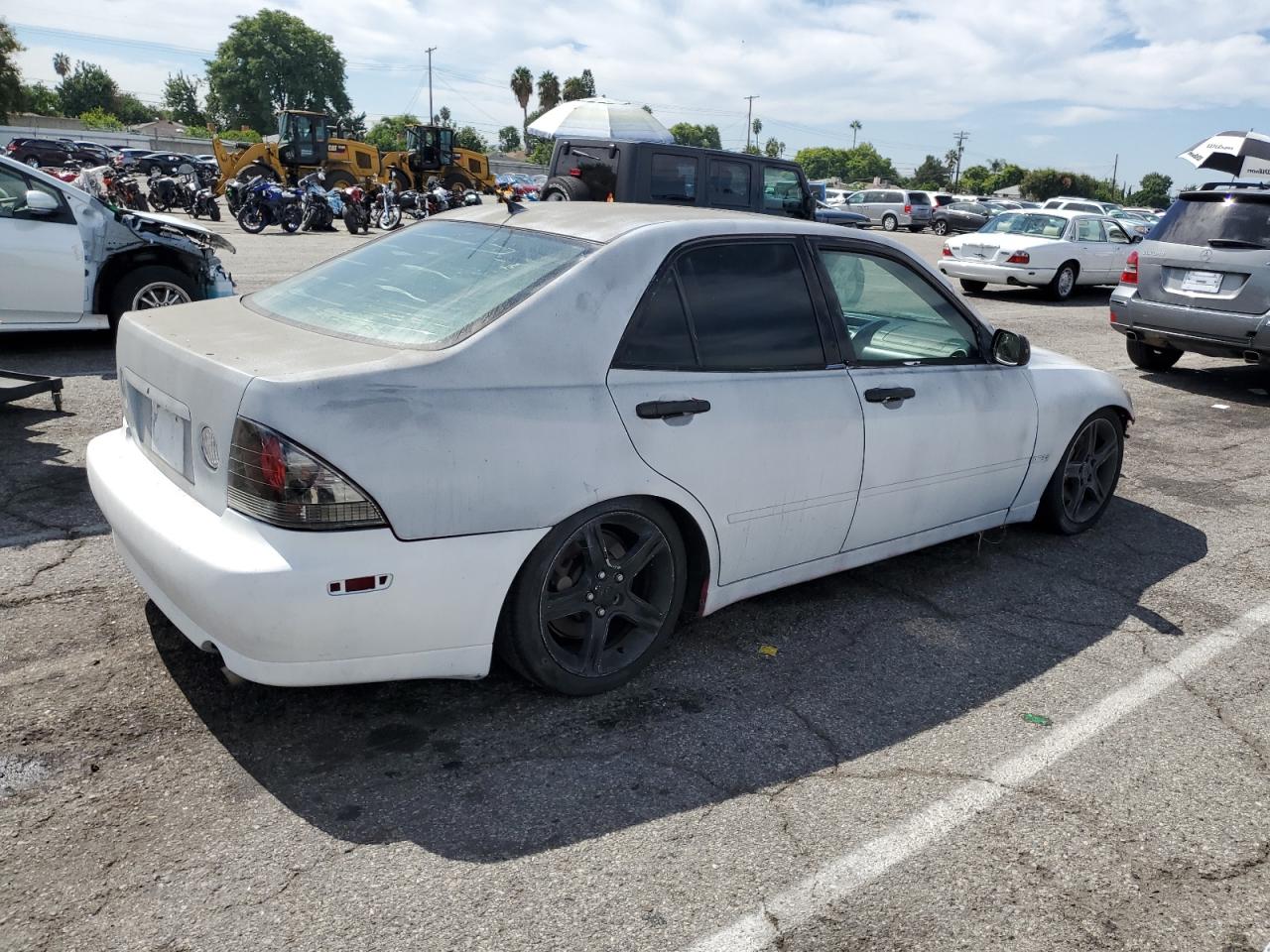 jthbd192330078315 JTHBD192330078315 2003 Lexus Is 300