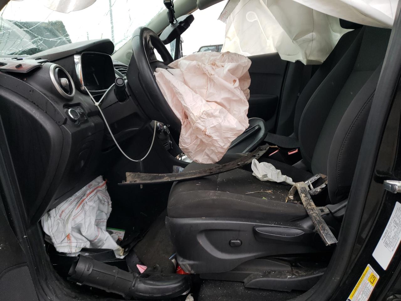 3GNCJKSBXGL262391 CHEVROLET TRAX 2016
