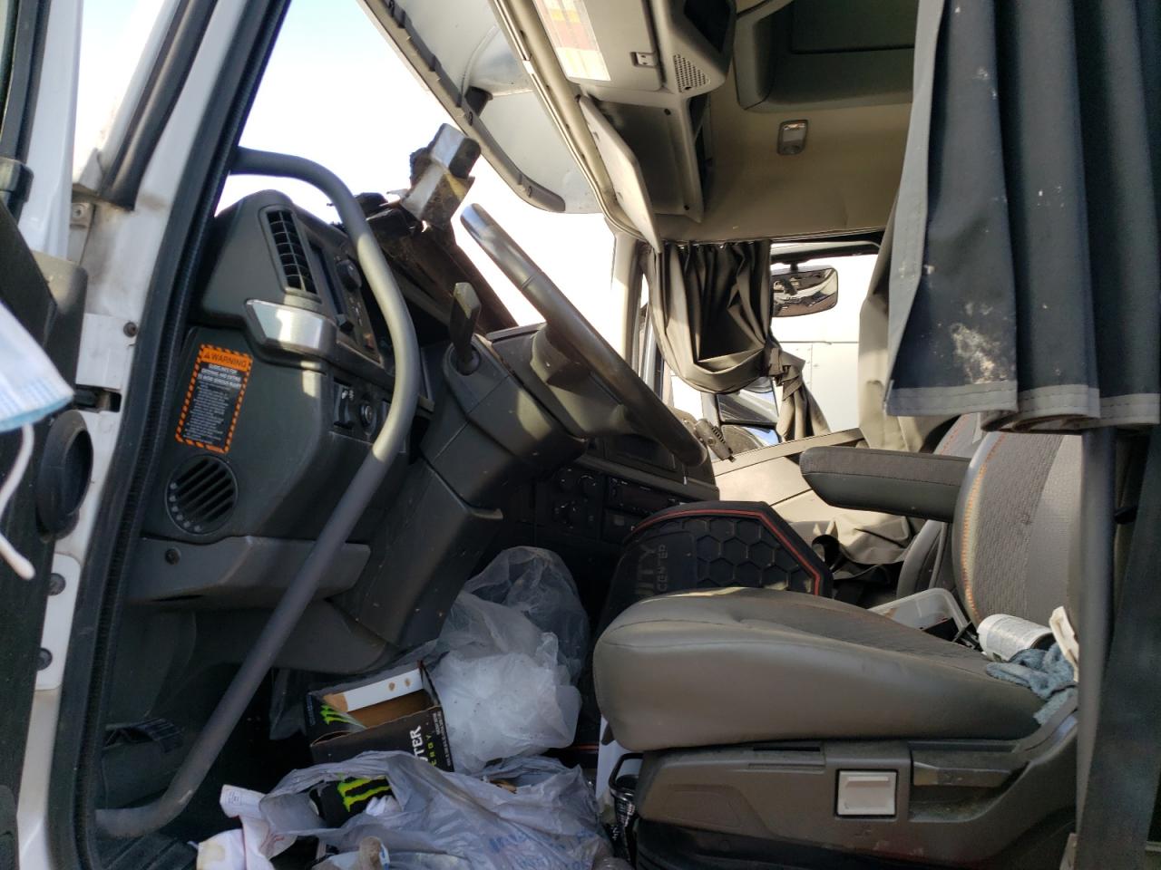4V4NC9EJ5NN298773 VOLVO VN 2022