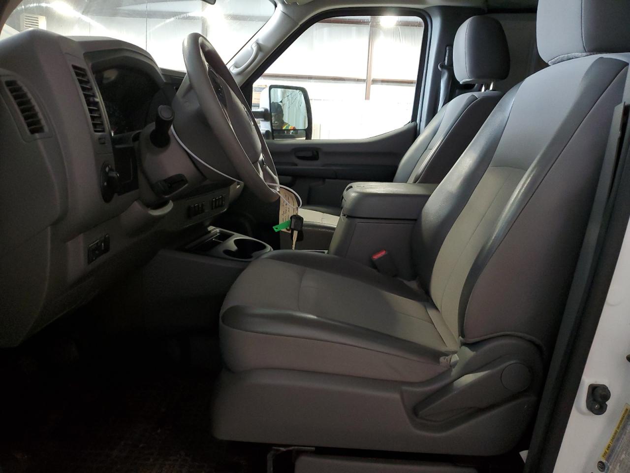 1N6AF0KY9GN806144 NISSAN NV 2016