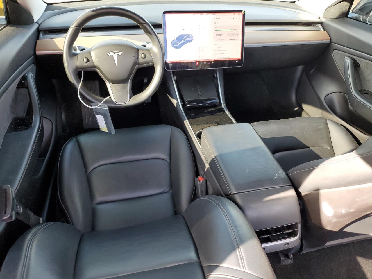 2019 Tesla Model 3 vin: 5YJ3E1EA6KF396400