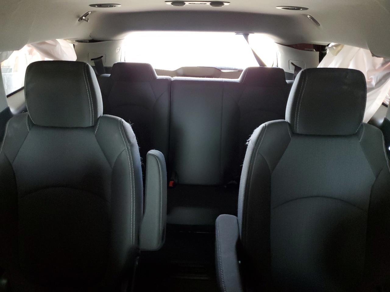 1GNKVGKD8HJ230935 CHEVROLET TRAVERSE 2017