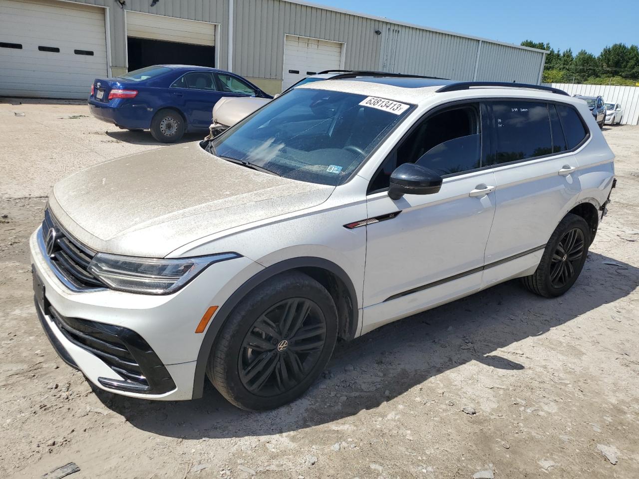 Volkswagen Tiguan 2022 SE R-Line Black