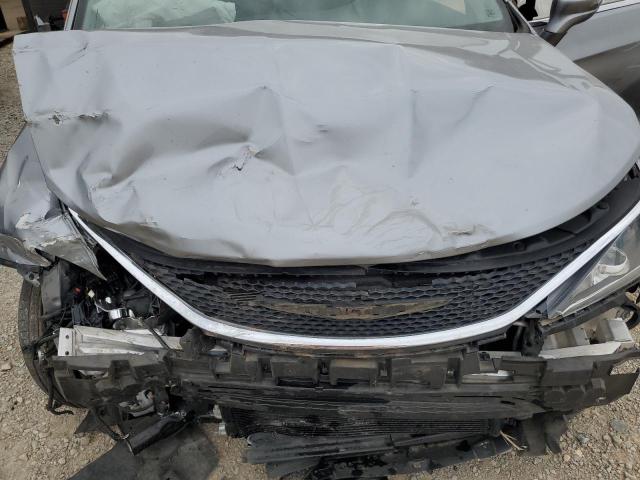 2C4RC1FG8KR708370 2019 CHRYSLER PACIFICA, photo no. 12