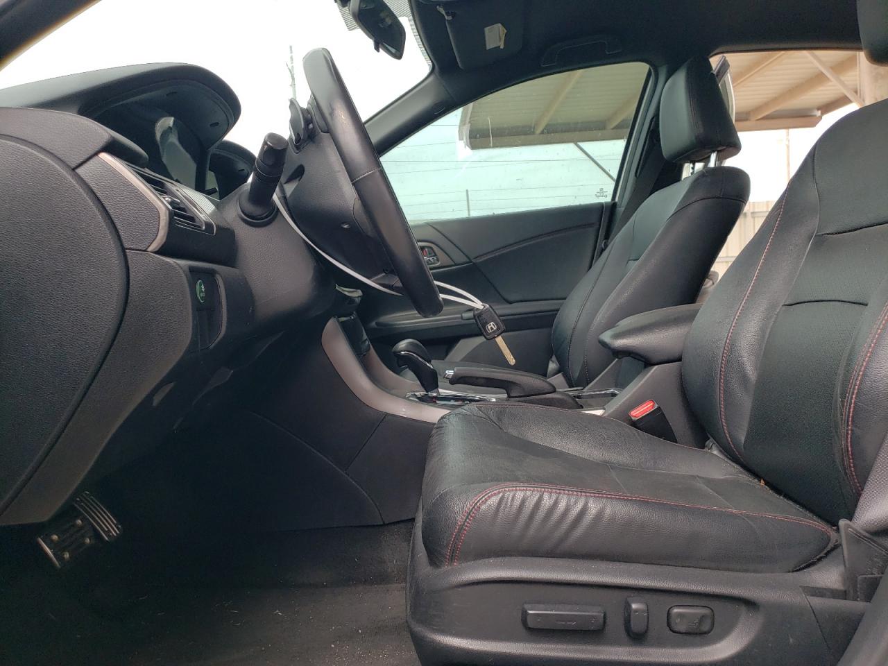 1HGCR2F13HA040854 HONDA ACCORD 2017