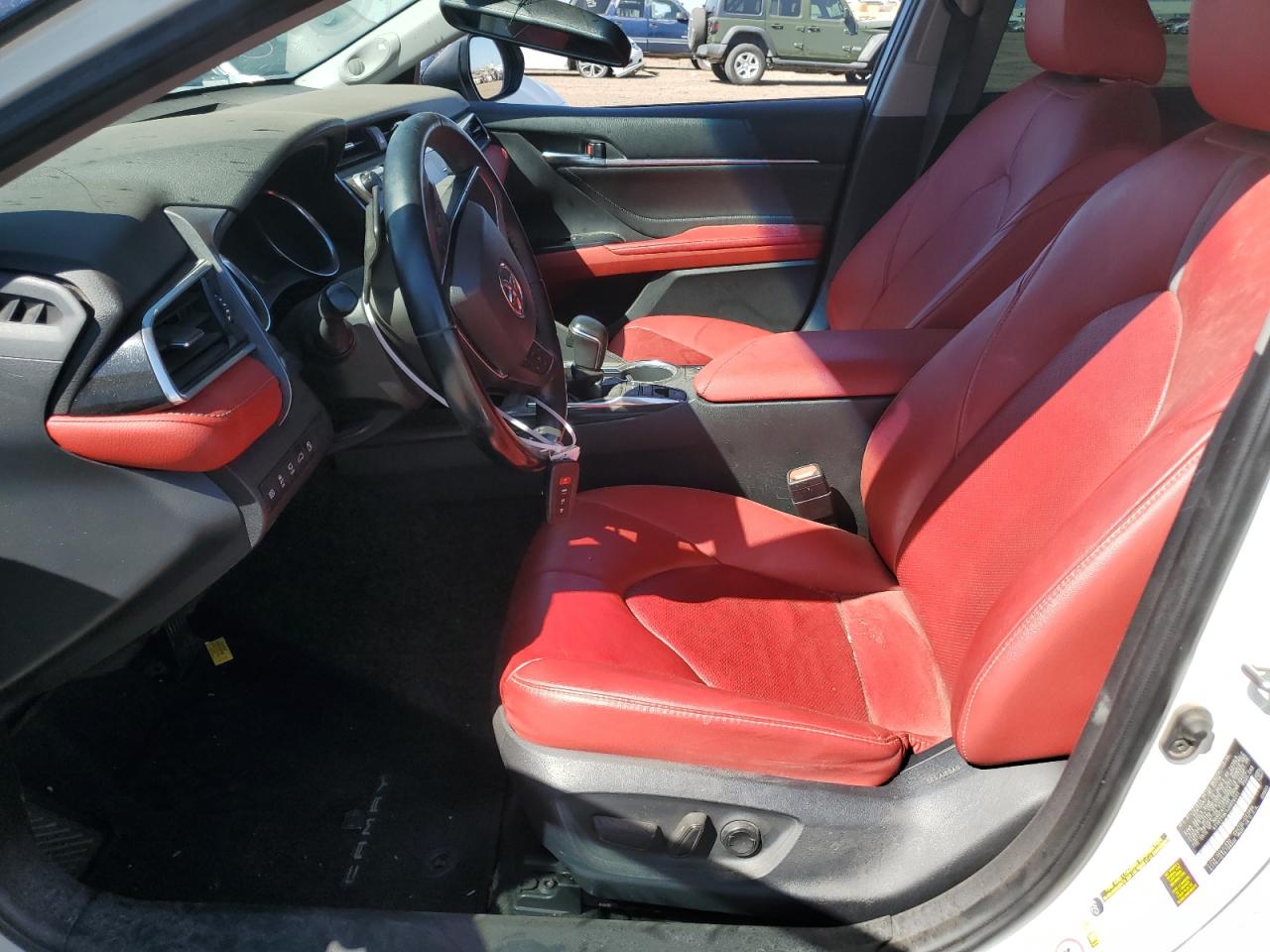 4T1BZ1HK1JU020211 TOYOTA CAMRY 2018