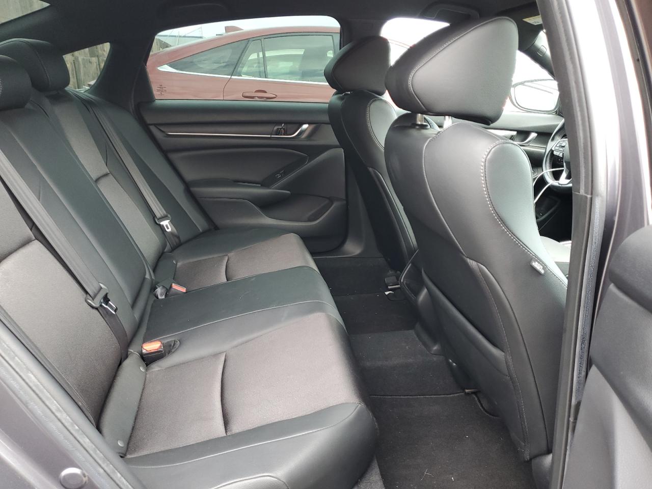 1HGCV1F36KA039891 HONDA ACCORD 2019