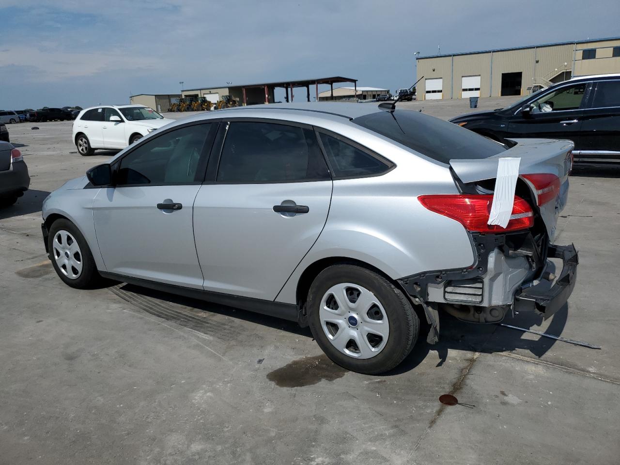 1FADP3E27JL216328 FORD FOCUS 2018