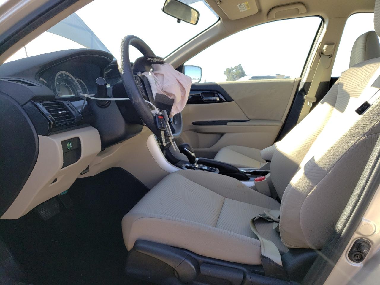 1HGCR2F35HA096621 HONDA ACCORD 2017