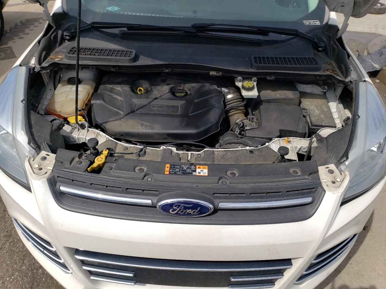 1FMCU9G94GUB33966 FORD ESCAPE 2016