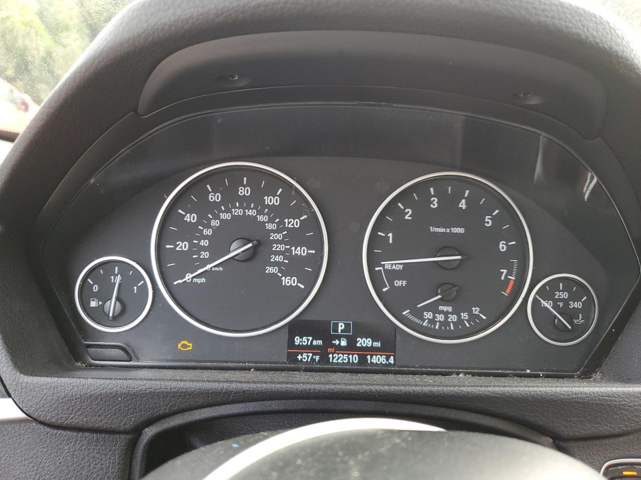 WBA8E5G51GNU20752 2016 BMW 320 Xi