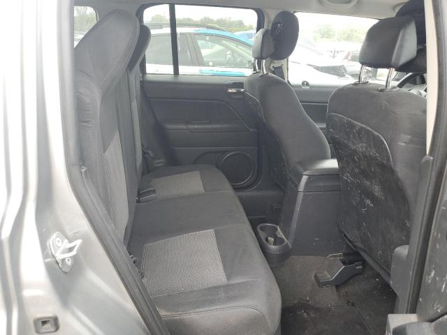 1C4NJRFB8ED855383 Jeep Patriot Latitude