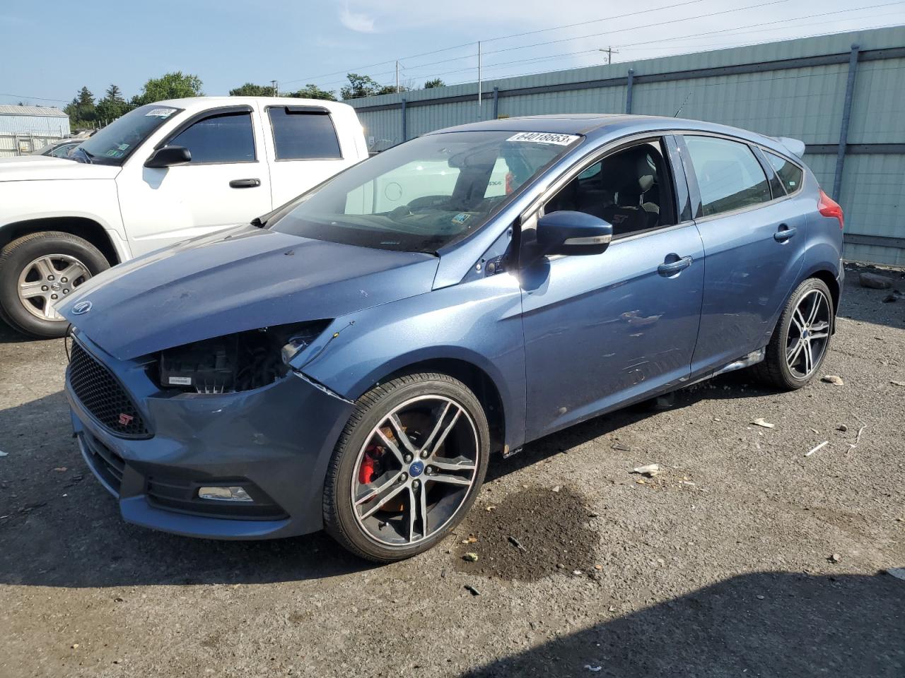1FADP3L98JL255140 FORD FOCUS 2018