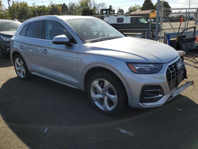 WA1BAAFY6M2045456 2021 AUDI Q5, photo no. 4