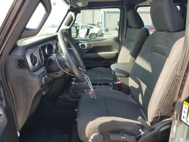1C4HJXEN1JW322285 Jeep Wrangler Unlimited Sahara