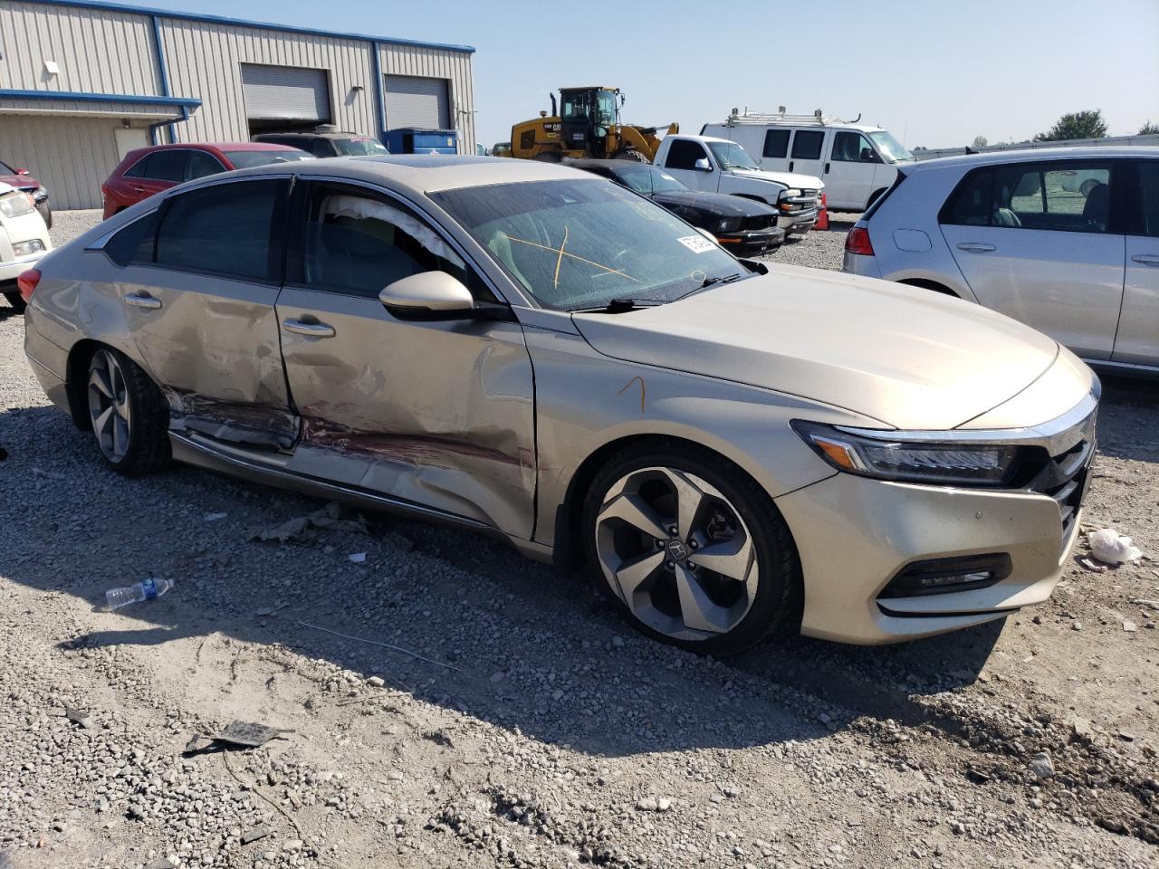 1HGCV2F98JA028030 HONDA ACCORD 2018