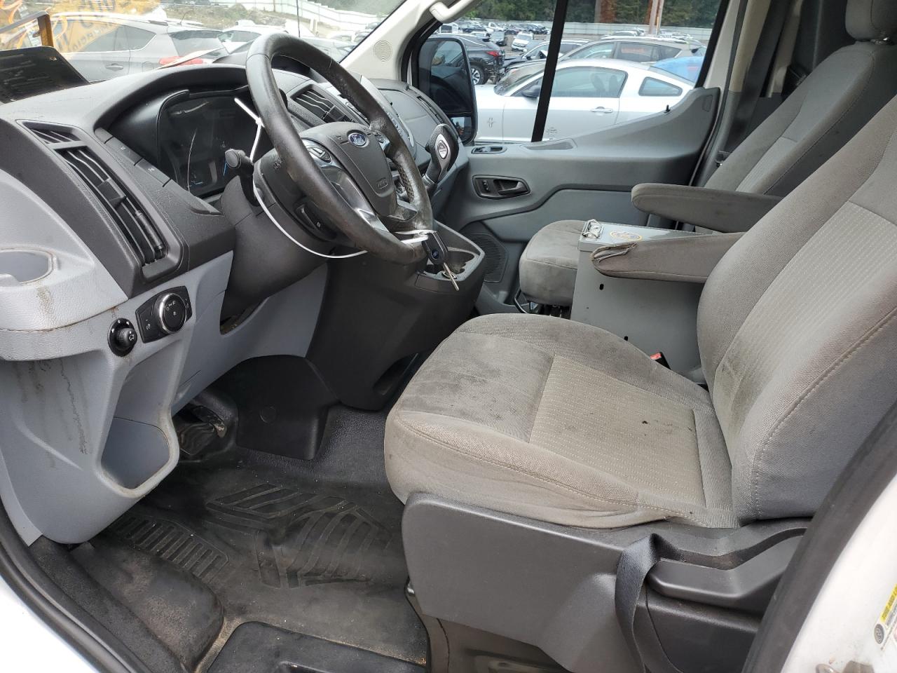 1FTYE1YM5HKA46120 FORD TRANSIT 2017