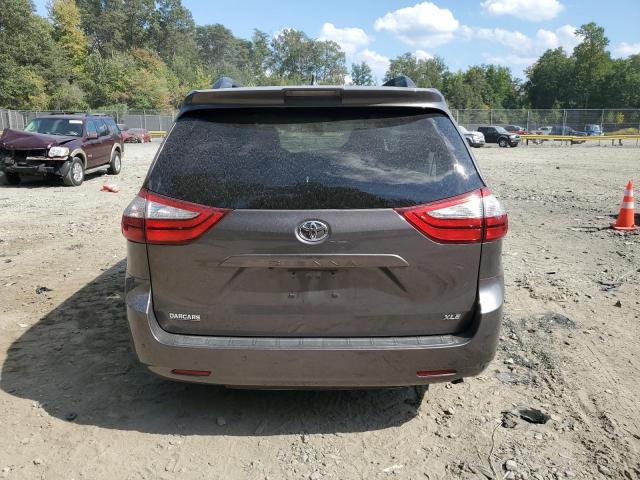 5TDYZ3DC1KS001835 Toyota SIENNA XLE