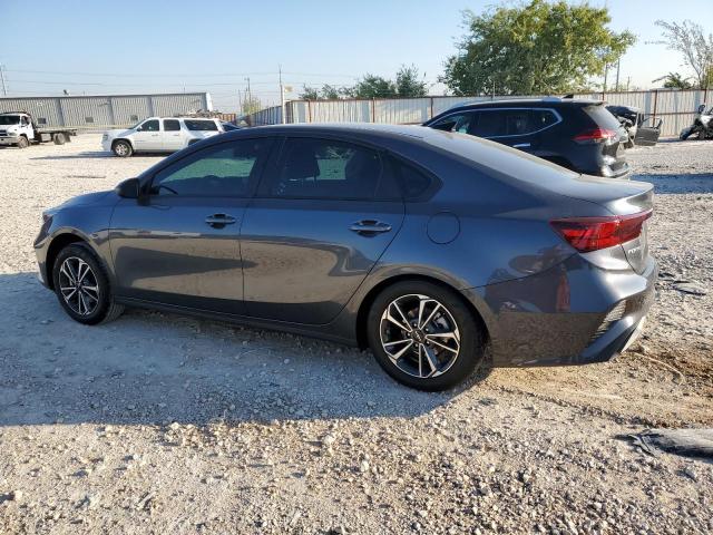 3KPF24AD1PE686144 KIA FORTE LX