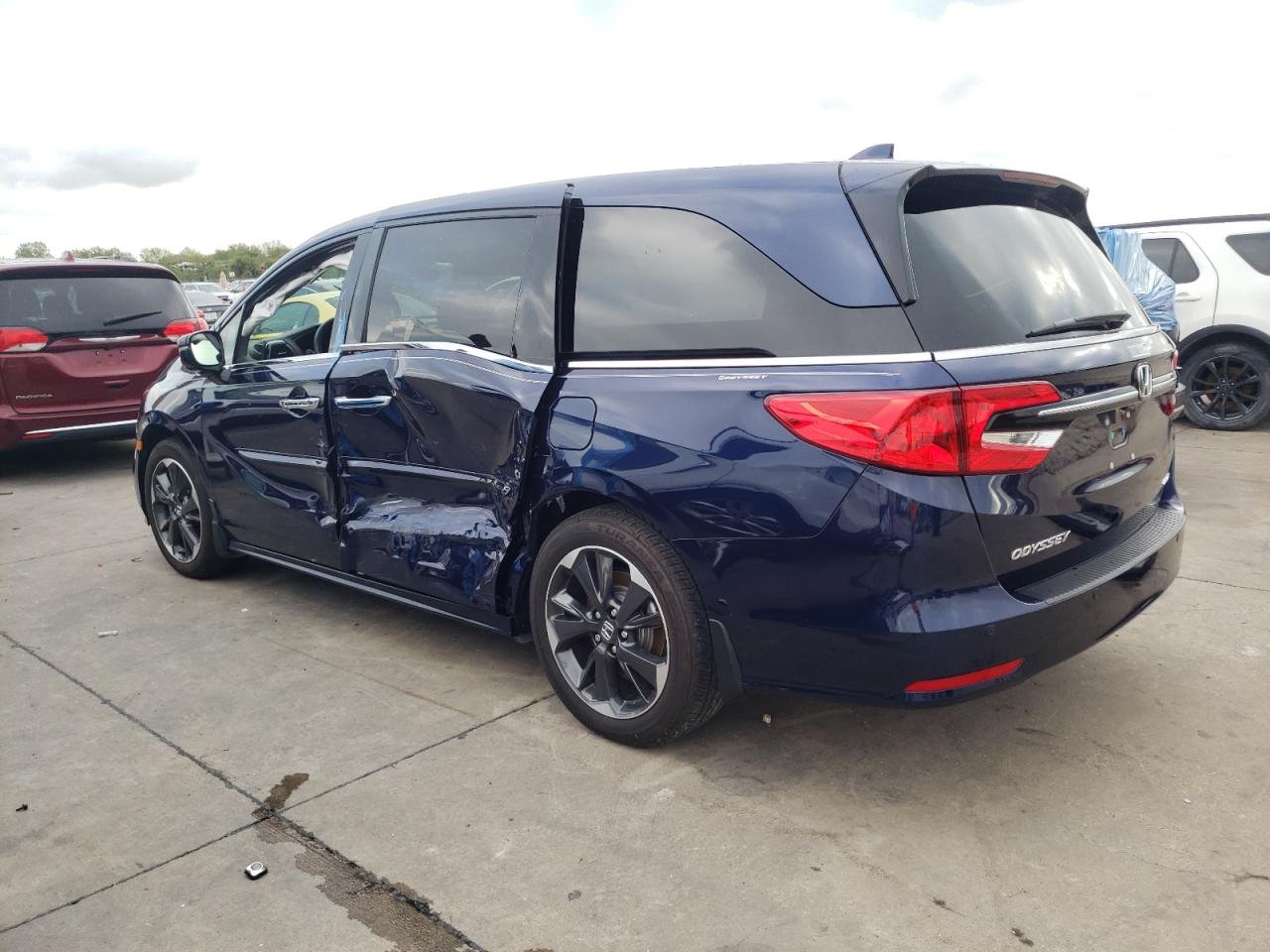 5FNRL6H95NB016885 Honda Odyssey EL 2