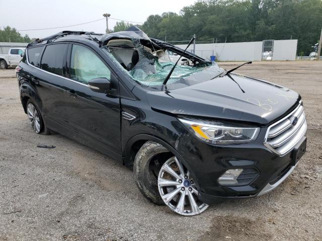 1FMCU9JD8HUC82332 Ford Escape Titanium