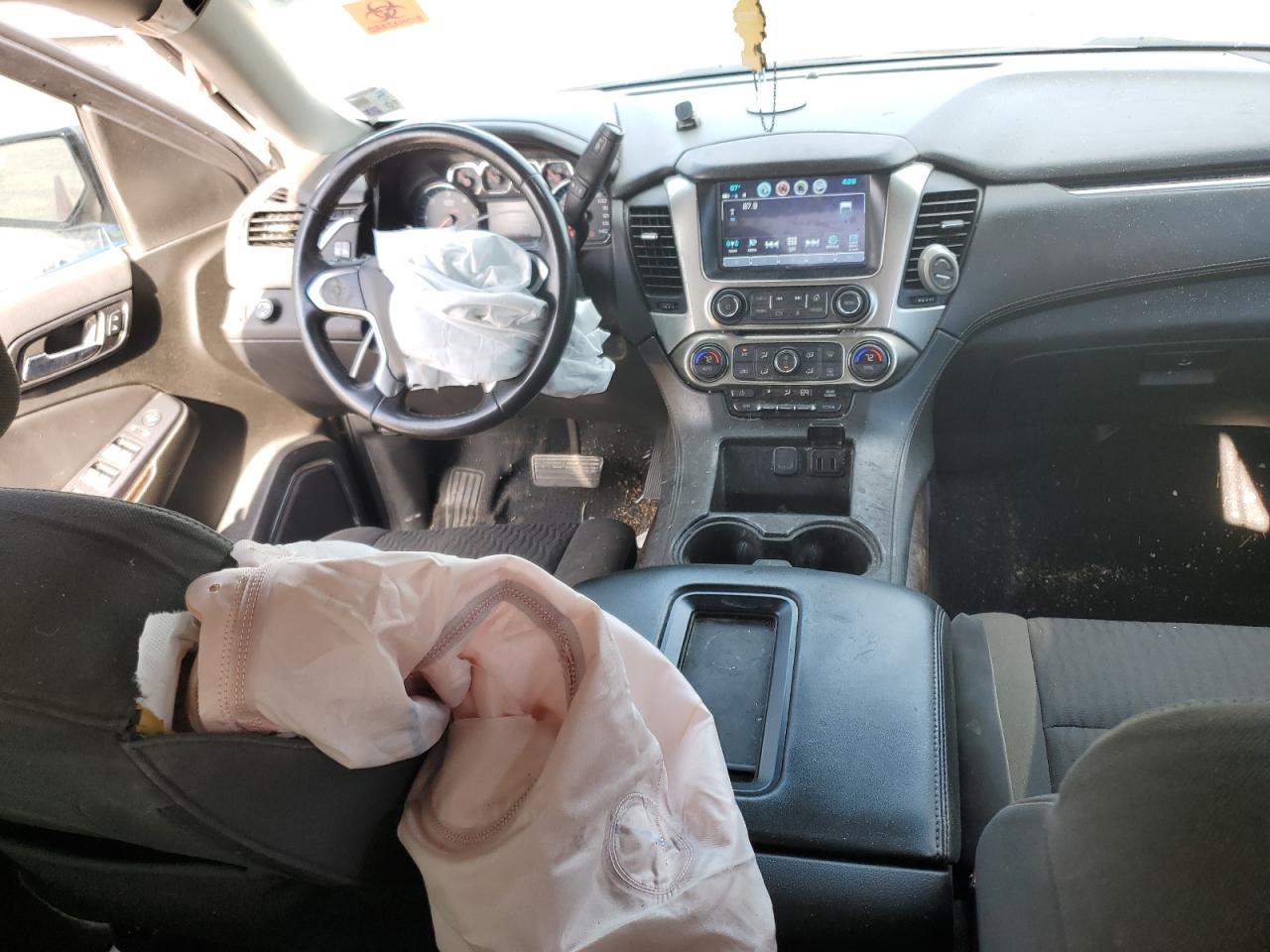 1GNSCAKC3KR231476 CHEVROLET TAHOE 2019