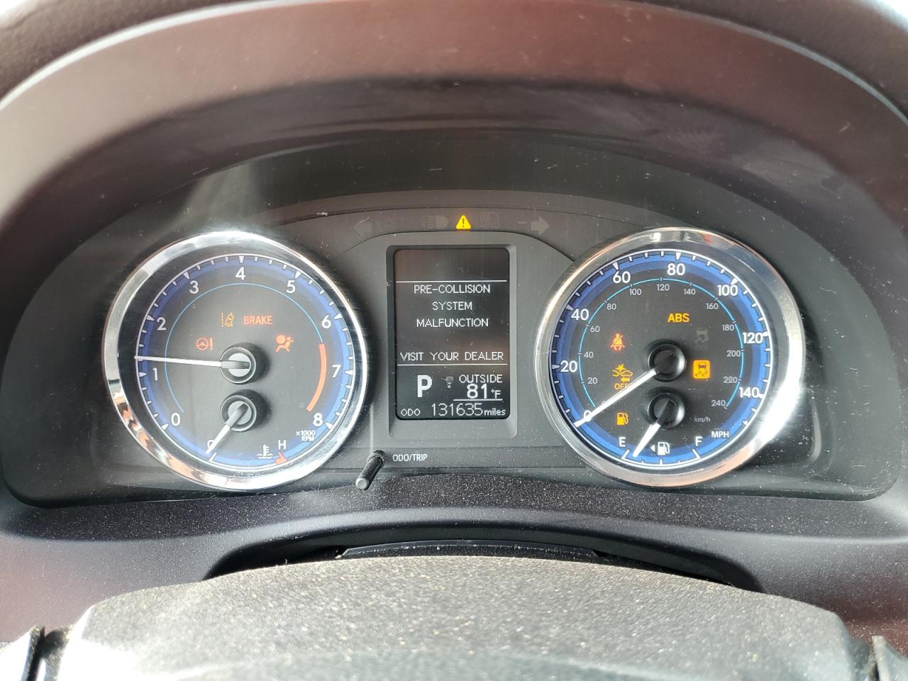 5YFBURHE9JP755396 TOYOTA COROLLA 2018