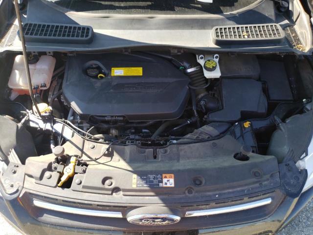 1FMCU9GX6FUC43768 Ford ESCAPE SE
