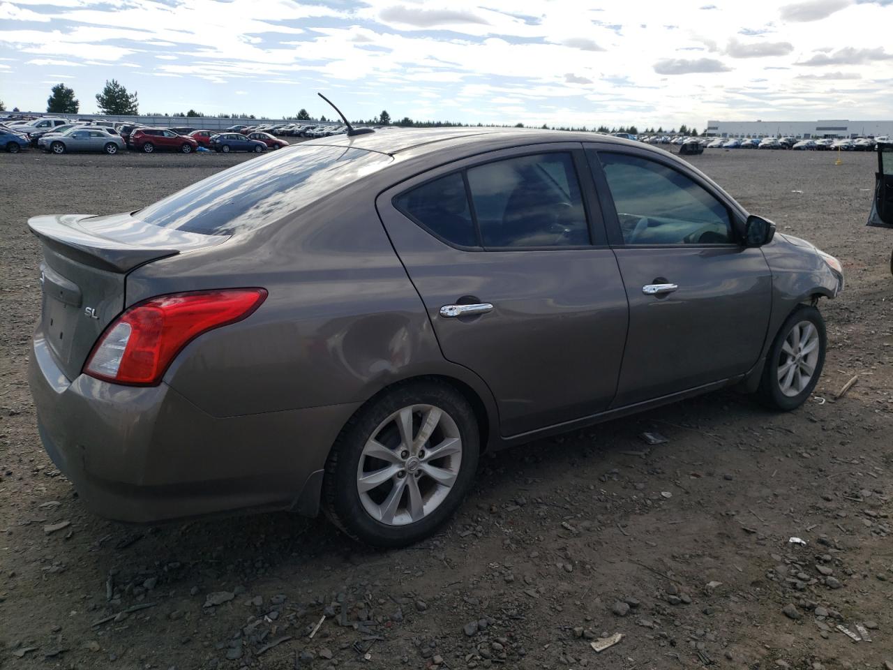 3N1CN7AP3HL818746 NISSAN VERSA 2017