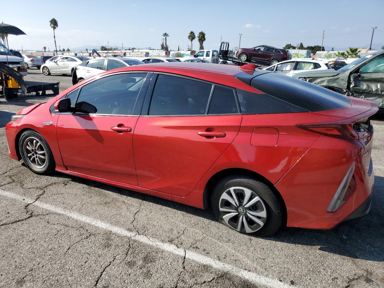 JTDKARFP9H3055703 TOYOTA PRIUS 2017