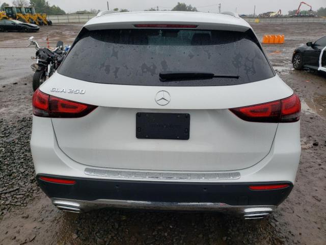 W1N4N4GB6NJ373832 Mercedes-Benz GLA 250
